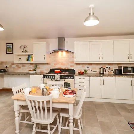 Bramblewood Tatil Evi Crookdake